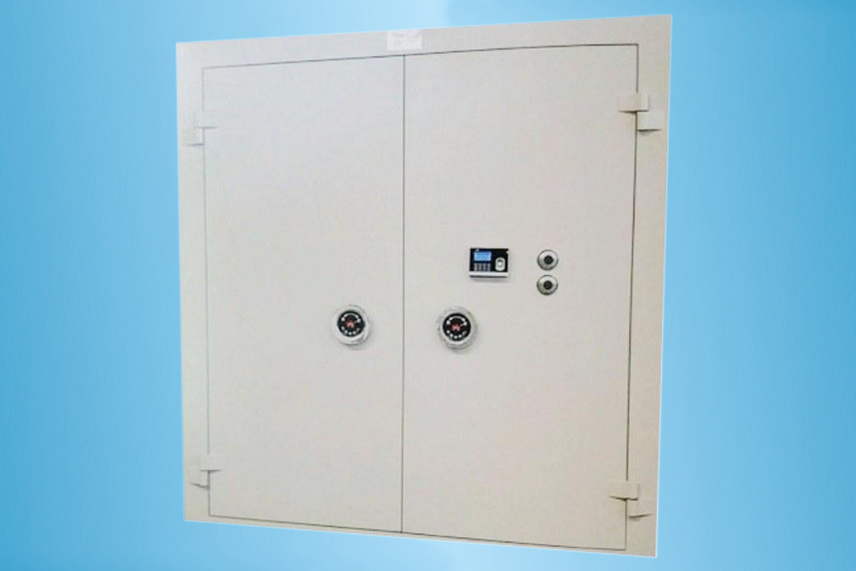 不锈钢文物库房门 C级金库门 人脸指纹开启 地下室安全屋